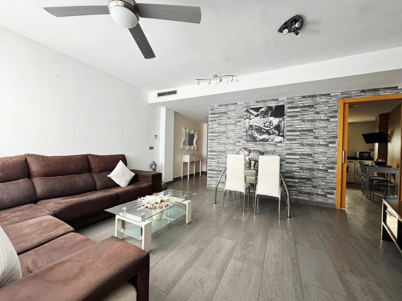 Piso en venta c/Historiador Escolano 4 2 516209 60093715092 53e2a02b 61e7 4728 976b cb8358895990 7e5c750092baee5663e64b7ff9b35f6f